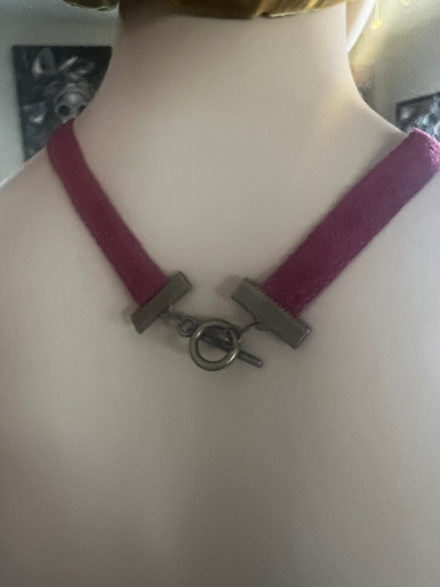 AMAZING CONVERATION PIECE FROM ALICE AND WONDERLAND.